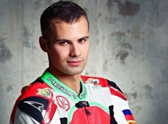 Владимир Леонов, пилот профессиональной российской команды Yakhnich Motorsport, выступающей в чемпионате мира по Супербайку