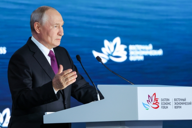 Владимир Путин рассказал о мерах поддержки бизнеса на ВЭФ